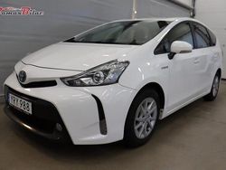 Vit Begagnad 2018 Toyota Prius Halvkombi | 149 900 kr