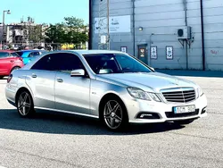 Silver Begagnad 2010 Mercedes E200 Avantgarde Sedan | 79 800 kr (Bra pris)