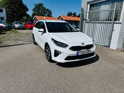 Vit Begagnad 2018 Kia Ceed Sportswagon Kombi | 169 900 kr (Lite dyr)