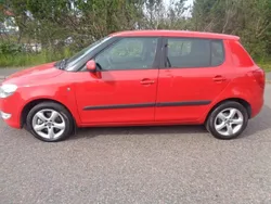 Röd Begagnad 2011 Skoda Fabia Elegance Halvkombi | 26 000 kr (Bra pris)
