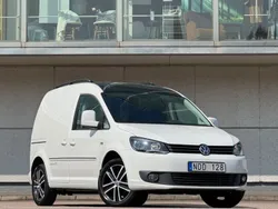 Vit Begagnad 2013 VW Caddy Edition Minibuss | 89 900 kr