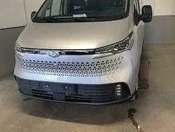 Grå Ny 2024 Maxus eDeliver 7 Van | 609 000 kr