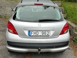Grå Begagnad 2009 Peugeot 207 Sedan | 30 000 kr