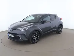 Mörkgrå Begagnad 2017 Toyota C-HR Executive SUV | 194 000 kr (Marknadspris)