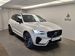 Vit Begagnad 2024 Volvo XC60 Ultra SUV | 599 000 kr (Dyr)