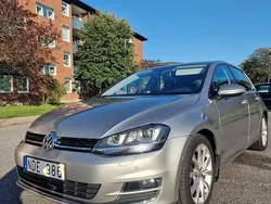 Silver Begagnad 2013 VW Golf VII Halvkombi | 129 000 kr (Lite dyr)