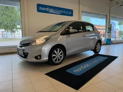 Silver Begagnad 2012 Toyota Yaris Active Halvkombi | 89 900 kr (Lite dyr)