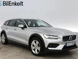 Silver Begagnad 2020 Volvo V60 CC Kombi | 299 900 kr (Marknadspris)