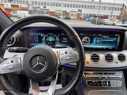 Grå Begagnad 2019 Mercedes E200 AMG line Sedan | 309 000 kr (Marknadspris)