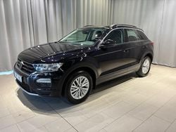 Svart Begagnad 2021 VW T-Roc Style SUV | 239 900 kr (Bra pris)
