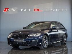 Blå Begagnad 2021 BMW 530e M Sport Kombi | 399 900 kr (Dyr)