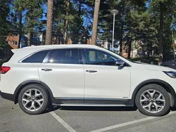 Vit Begagnad 2016 Kia Sorento SUV | 175 000 kr (Bra pris)