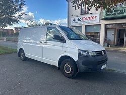 Vit Begagnad 2014 VW T5 Van | 69 000 kr (Marknadspris)