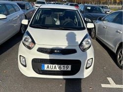 Vit Begagnad 2016 Kia Picanto Halvkombi | 50 000 kr (Bra pris)
