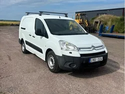 Vit Begagnad 2010 Citroën Berlingo Minibuss | 37 000 kr (Marknadspris)