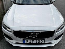 Vit Begagnad 2018 Volvo V90 Kinetic Kombi | 189 000 kr