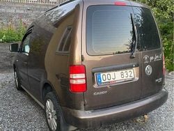 Brun Begagnad 2012 VW Caddy Minibuss | 55 000 kr (Bra pris)