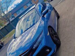 Grå Begagnad 2017 Honda Civic Halvkombi | 210 000 kr (Marknadspris)