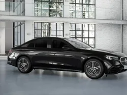 Svart Ny 2024 Mercedes E300 Advanced Sedan | 764 600 kr