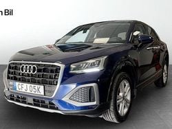 Navarrablå metallic Begagnad 2024 Audi Q2 Advanced Plus SUV | 284 000 kr (Marknadspris)