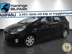 Svart Begagnad 2015 Kia Carens Minibuss | 89 995 kr (Marknadspris)
