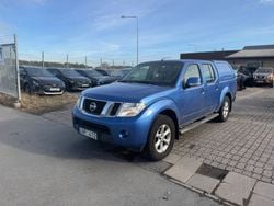 Blå Begagnad 2011 Nissan Navara Pickup | 119 900 kr (Marknadspris)