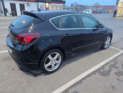 Mörk blå Begagnad 2011 Opel Astra Halvkombi | 47 000 kr (Superpris)