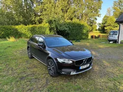 Brun Begagnad 2020 Volvo V90 CC Kombi | 299 000 kr (Lite dyr)