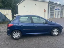 Blå Begagnad 2004 Peugeot 206 Halvkombi | 16 900 kr (Bra pris)