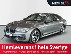 Grå Begagnad 2018 BMW 750 M Sport Sedan | 469 900 kr (Lite dyr)