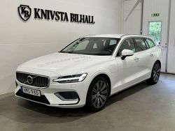 Vit Begagnad 2021 Volvo V60 Inscription Kombi | 307 800 kr (Marknadspris)