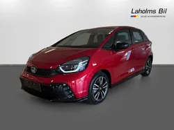 Premium crystal red metallic Begagnad 2025 Honda Jazz Advance Halvkombi | 289 900 kr (Bra pris)