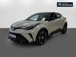 Grå Begagnad 2022 Toyota C-HR Sport SUV | 269 000 kr (Marknadspris)