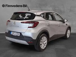 Begagnad 2022 Renault Captur Zen SUV | 159 000 kr