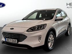 Vit (white) Begagnad 2022 Ford Kuga Titanium SUV | 259 900 kr (Marknadspris)
