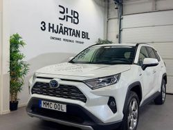 Vit Begagnad 2020 Toyota RAV4 Hybrid Executive SUV | 284 900 kr (Marknadspris)