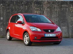 Röd Begagnad 2013 Seat Mii Halvkombi | 49 900 kr