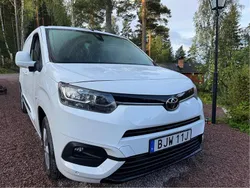Vit Begagnad 2020 Toyota Proace City Van | 189 000 kr (Dyr)