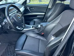 Svart Begagnad 2012 BMW 320 Kombi | 120 000 kr (Bra pris)