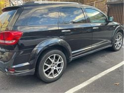 Svart Begagnad 2015 Fiat Freemont Sport SUV | 114 900 kr (Marknadspris)