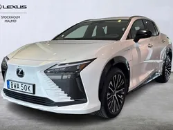Vit Begagnad 2024 Lexus RZ 450e Luxury Line SUV | 595 000 kr