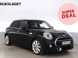 Svart Begagnad 2015 Mini Cooper SD Chili Halvkombi | 144 500 kr