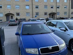 Blå Begagnad 2004 Skoda Fabia Halvkombi | 9 500 kr (Superpris)