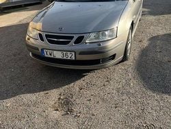 Ljusgrå Begagnad 2006 Saab 9-3 Vector Kombi | 34 500 kr (Marknadspris)
