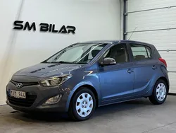 Blå Begagnad 2012 Hyundai i20 Premium Halvkombi | 99 900 kr (Lite dyr)