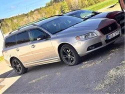 Brun Begagnad 2008 Volvo V70 Momentum Kombi | 45 900 kr (Marknadspris)