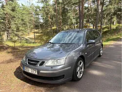 Brun Begagnad 2007 Saab 9-3 Linear Kombi | 29 000 kr (Marknadspris)
