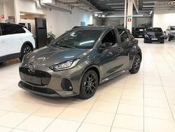 Grå Begagnad 2024 Mazda 2 Homura-Line Halvkombi | 297 400 kr