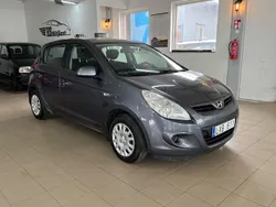 Mörkgrå (grå) Begagnad 2011 Hyundai i20 Select Halvkombi | 44 900 kr (Dyr)