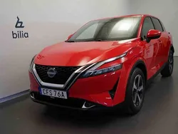 Röd Begagnad 2022 Nissan Qashqai SUV | 269 500 kr (Marknadspris)